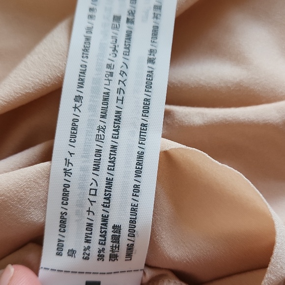 Beige Hiphugger Panties - Picture 3 of 4